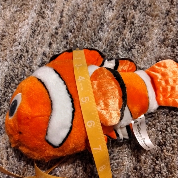 ✓Disney Parks Disney/Pixar Finding Nemo Clown Fish Plush - Picture 10 of 10